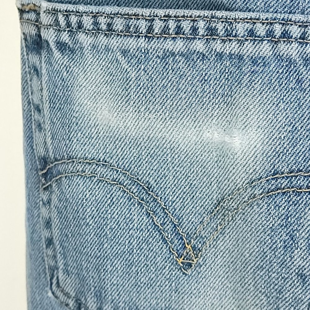 Levi's 505 Denim Jeans Men's 34x30 Blue With Fade Distressed Destroyed - Picture 8 of 15